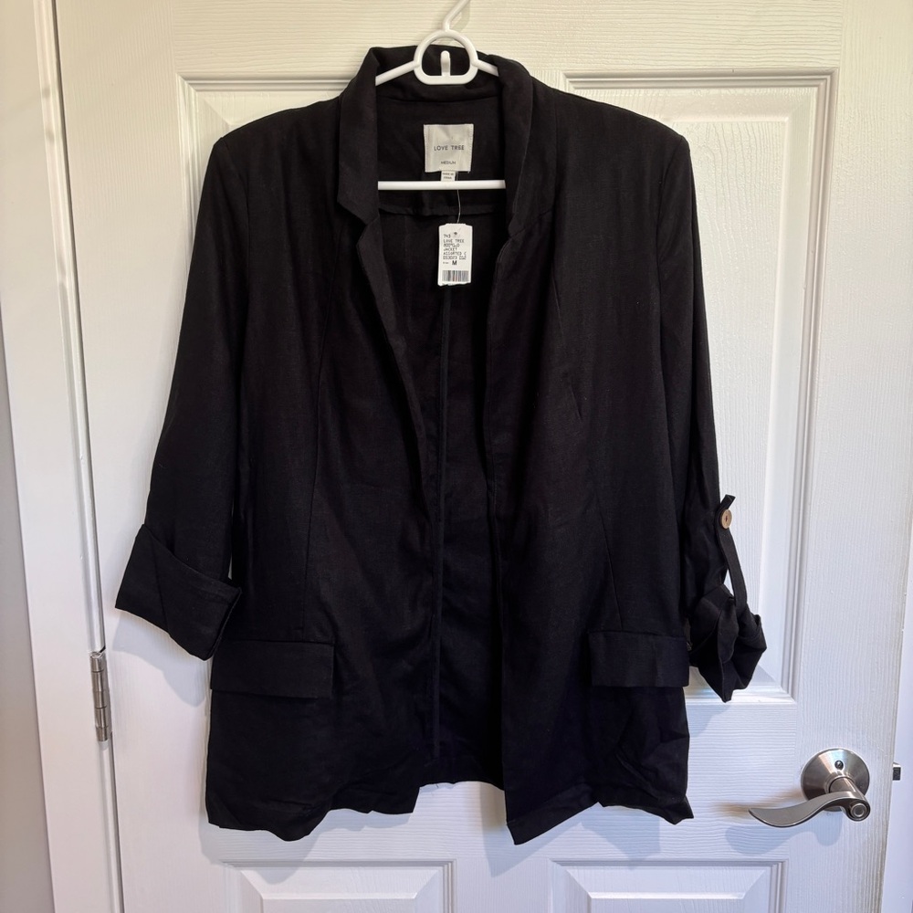 Love Tree Partial Linen Black Blazer
